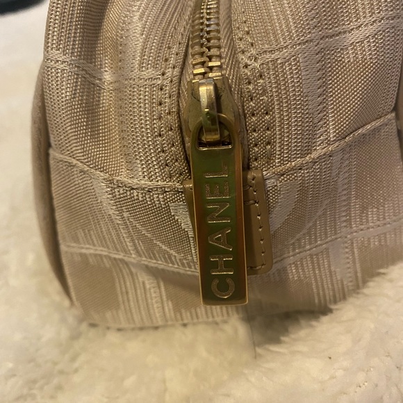 Vintage CHANEL Boston Jacquard Travel Line Handbag - Picture 5 of 10